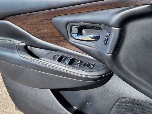 Used 2020 Nissan Murano Platinum w/ Cargo Package image 9