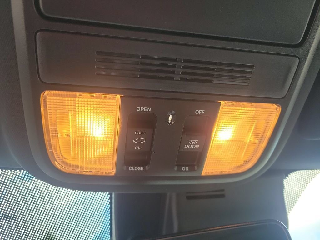 Used 2022 Honda Passport EX-L image 29