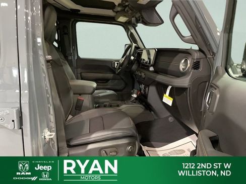 New 2026 Jeep Wrangler Unlimited Sahara AWD/4WD image 52