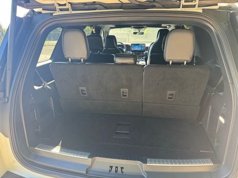 Certified 2023 Lincoln Navigator Reserve image 16