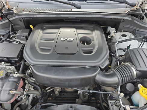 Used 2018 Jeep Grand Cherokee Limited image 29