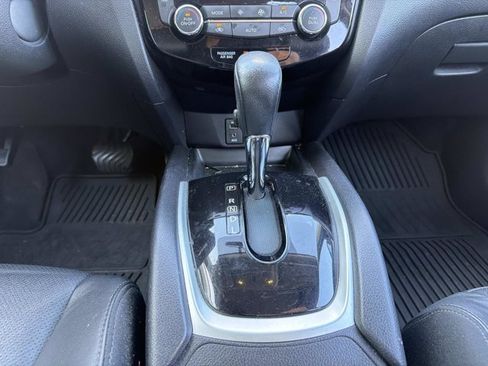 Used 2015 Nissan Rogue SL w/ SL Premium Package AWD/4WD image 31