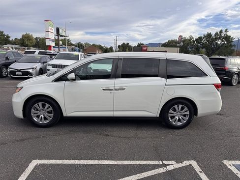 Used 2016 Honda Odyssey EX-L image 4