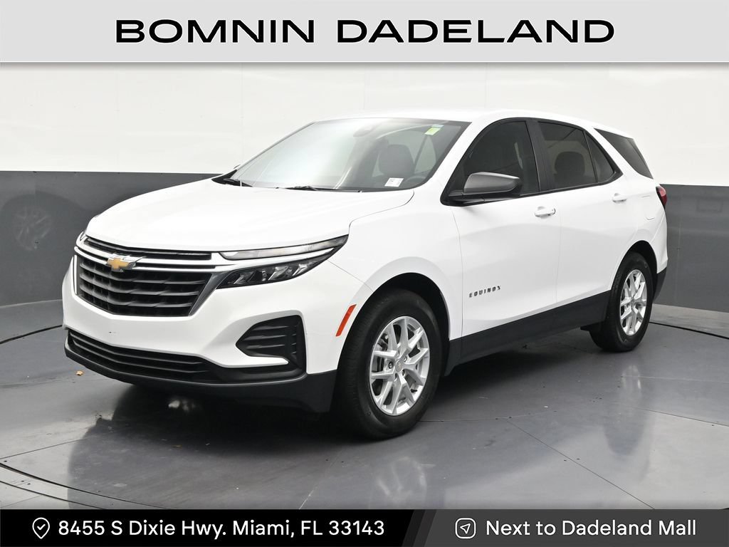 Used 2023 Chevrolet Equinox LS FWD image 1