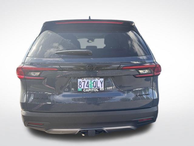 Used 2025 Toyota Grand Highlander AWD Hybrid image 2