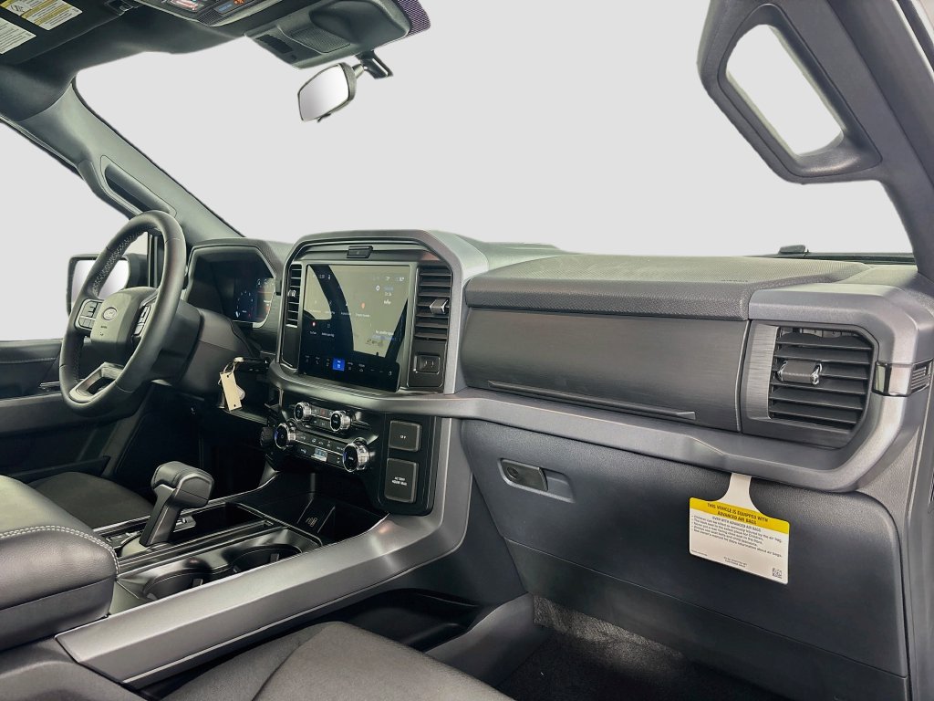 New 2026 Ford F150 XLT w/ XLT Black Appearance Package AWD/4WD image 26