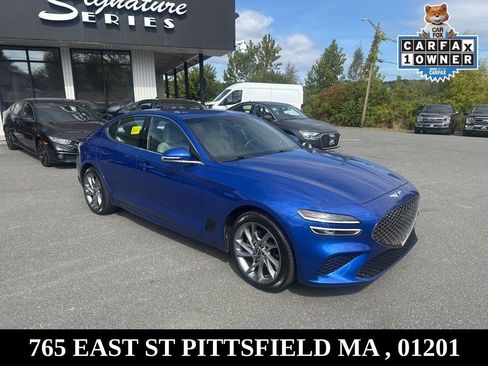 Used 2022 Genesis G70 2.0T image 9