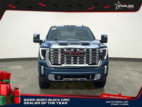 New 2026 GMC Sierra 2500 Denali w/ Denali Reserve Package image 16