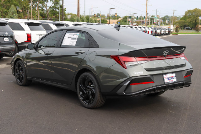 New 2026 Hyundai Elantra N Line FWD image 5