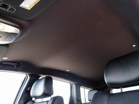 Used 2022 Jeep Grand Cherokee Laredo X RWD image 37