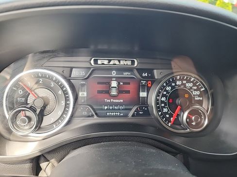Used 2019 RAM 1500 Big Horn AWD/4WD image 24