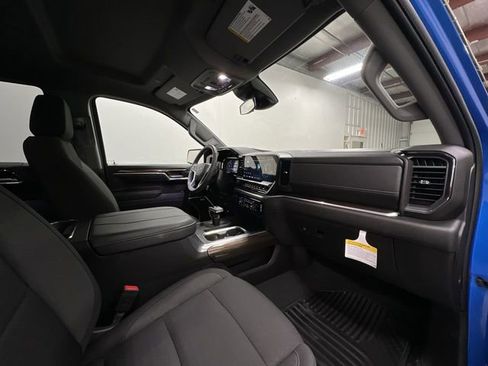 New 2025 Chevrolet Silverado 1500 RST w/ Convenience Package II AWD/4WD image 29