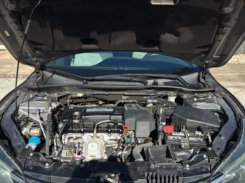 Used 2013 Honda Accord LX image 10