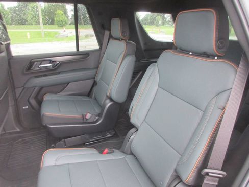 New 2026 GMC Yukon AT4 w/ AT4 Premium Plus Package AWD/4WD image 12