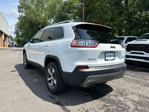 Used 2019 Jeep Cherokee Limited w/ Luxury Group AWD/4WD image 26