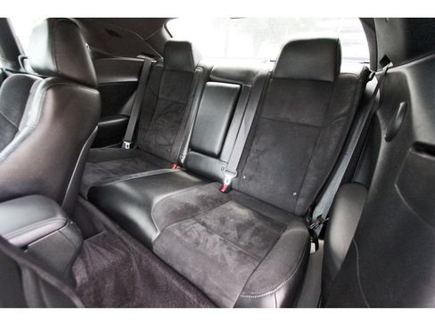 Used 2017 Dodge Challenger R/T Scat Pack w/ Dynamics Package RWD image 13