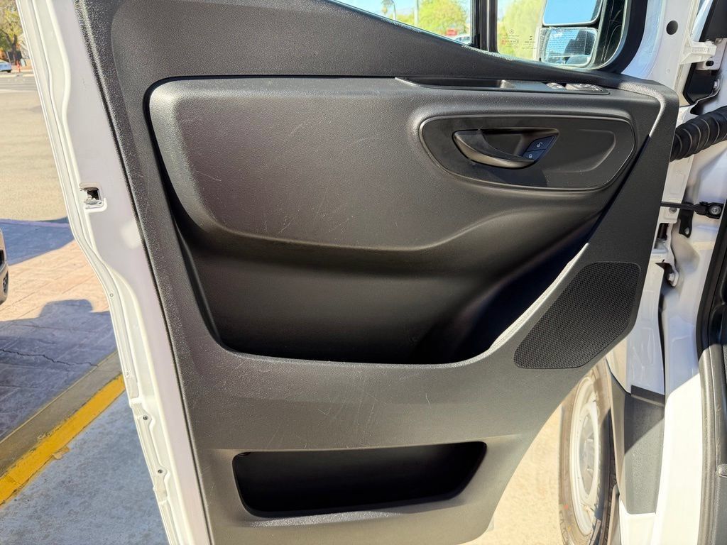 Used 2019 Mercedes-Benz Sprinter 144 image 35