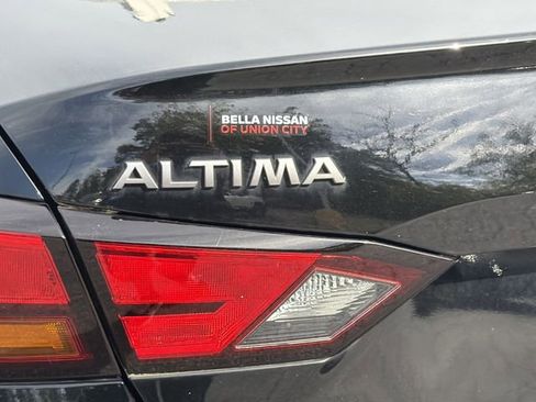 Certified 2023 Nissan Altima 2.5 S FWD image 22