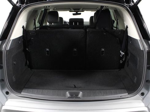 Certified 2024 Nissan Pathfinder SL FWD image 18