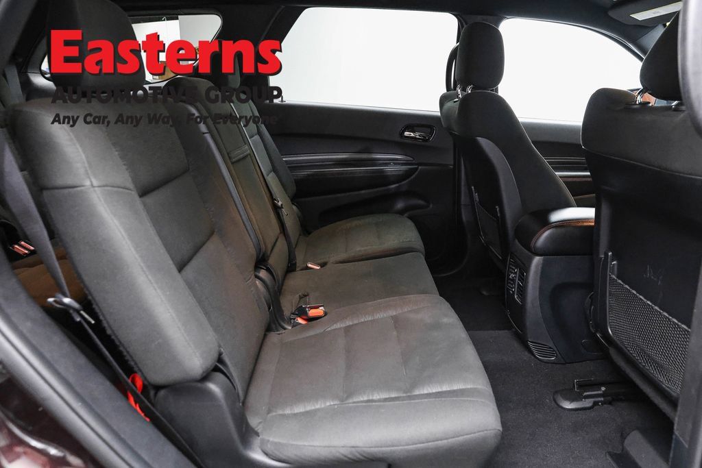 Used 2025 Dodge Durango GT RWD image 23