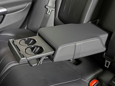 Certified 2025 Mercedes-Benz C 36 AMG S image 33