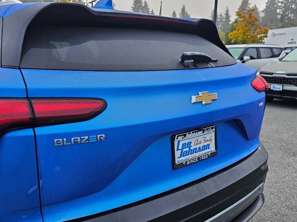 Certified 2024 Chevrolet Blazer EV LT AWD/4WD image 27