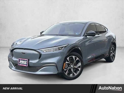 Used 2023 Ford Mustang Mach-E Premium image 1