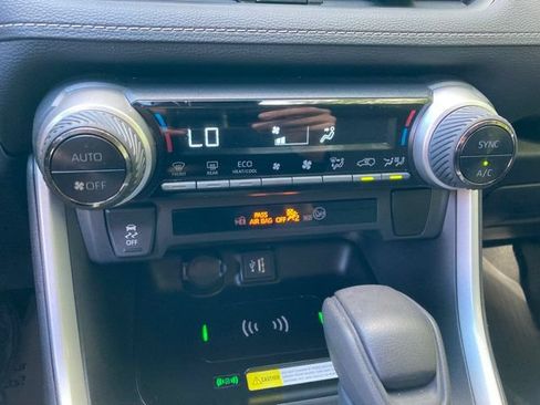 Certified 2023 Toyota RAV4 AWD Hybrid image 30