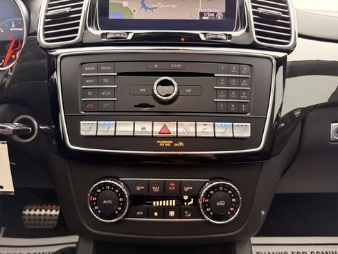 Used 2019 Mercedes-Benz GLE 43 AMG 4MATIC Coupe image 19