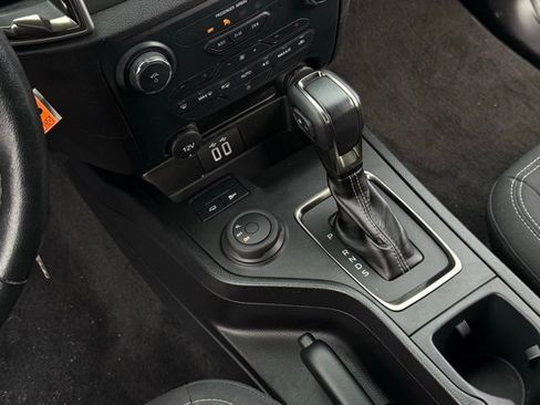 Used 2022 Ford Ranger XLT w/ Equipment Group 301A Mid image 26