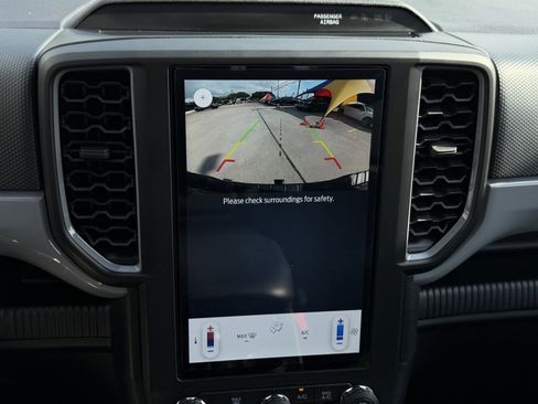 Used 2025 Ford Ranger XL w/ Trailer Tow Package image 24