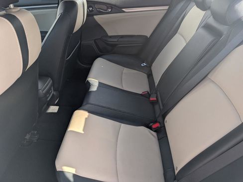 Used 2019 Honda Civic Sport Touring image 10