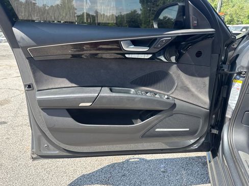 Used 2018 Audi A8 L 4.0T w/ Executive Package AWD/4WD image 15