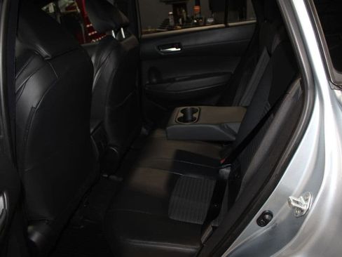 Used 2024 Toyota Corolla Cross AWD Hybrid w/ Convenience Package image 17