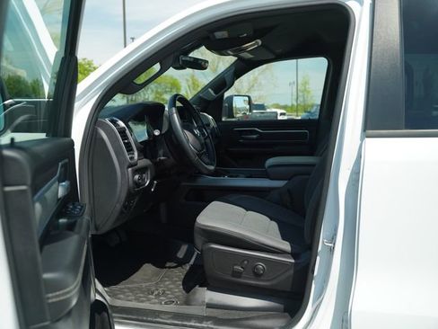 Used 2022 RAM 1500 Big Horn AWD/4WD image 12