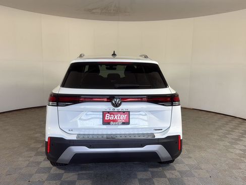 New 2026 Volkswagen Tiguan SE AWD/4WD image 7