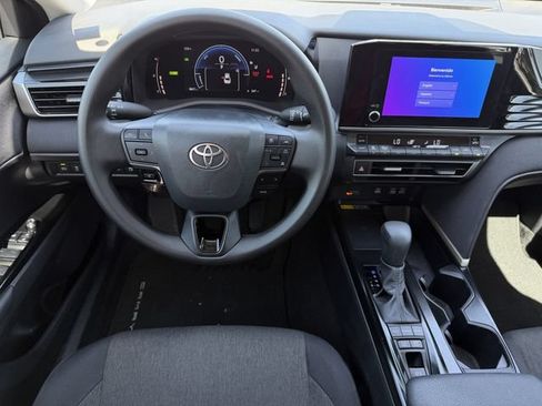 Used 2026 Toyota Camry LE w/ Convenience Package FWD image 11