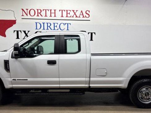 Used 2022 Ford F250 XL w/ Power Equipment Group AWD/4WD image 11