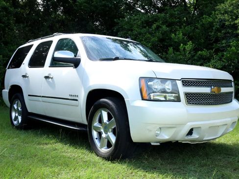 Used 2012 Chevrolet Tahoe LTZ image 28