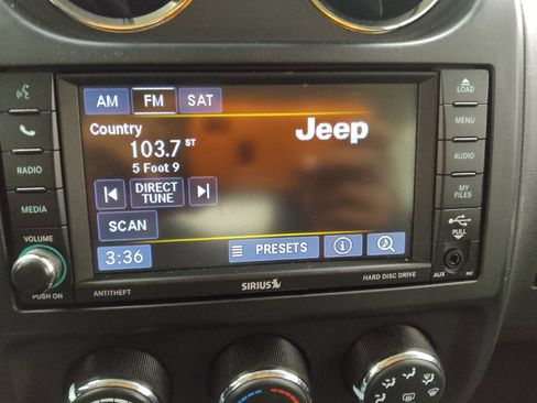 Used 2017 Jeep Patriot Sport w/ Power Value Group AWD/4WD image 25
