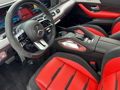 Used 2025 Mercedes-Benz GLE 63 AMG S image 10