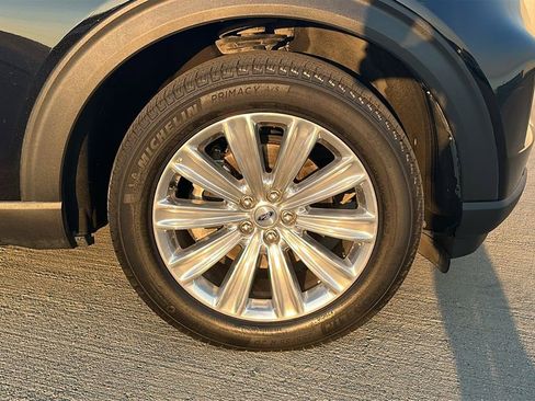 Used 2024 Ford Explorer Limited w/ Equipment Group 301A image 16