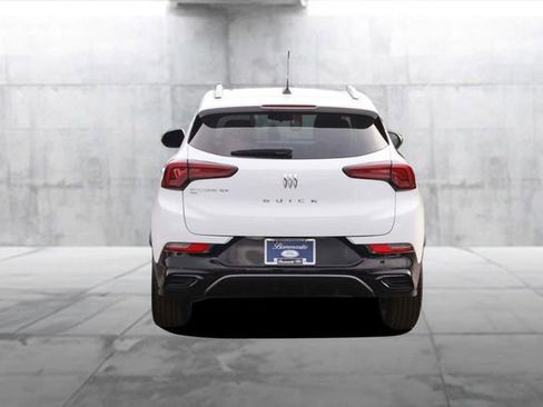 Used 2025 Buick Encore GX Sport Touring w/ Experience Buick Package image 6