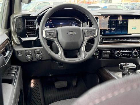 New 2026 Chevrolet Silverado 1500 LT Trail Boss image 7