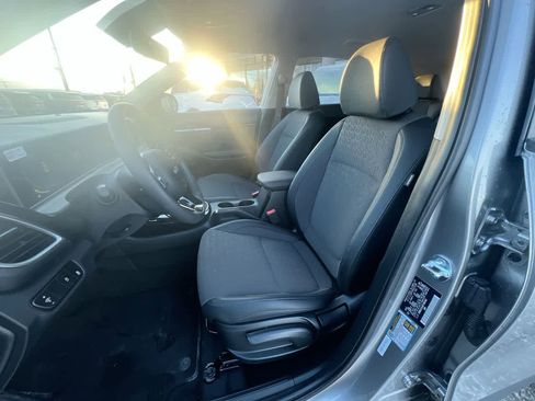 Certified 2026 Kia Seltos S image 11