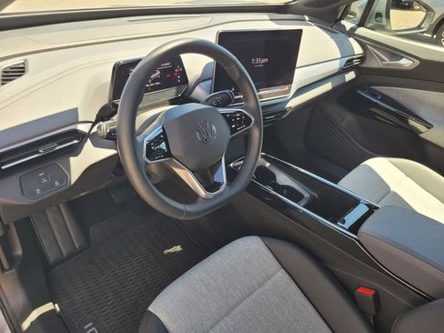 Used 2025 Volkswagen ID.4 Pro RWD image 8
