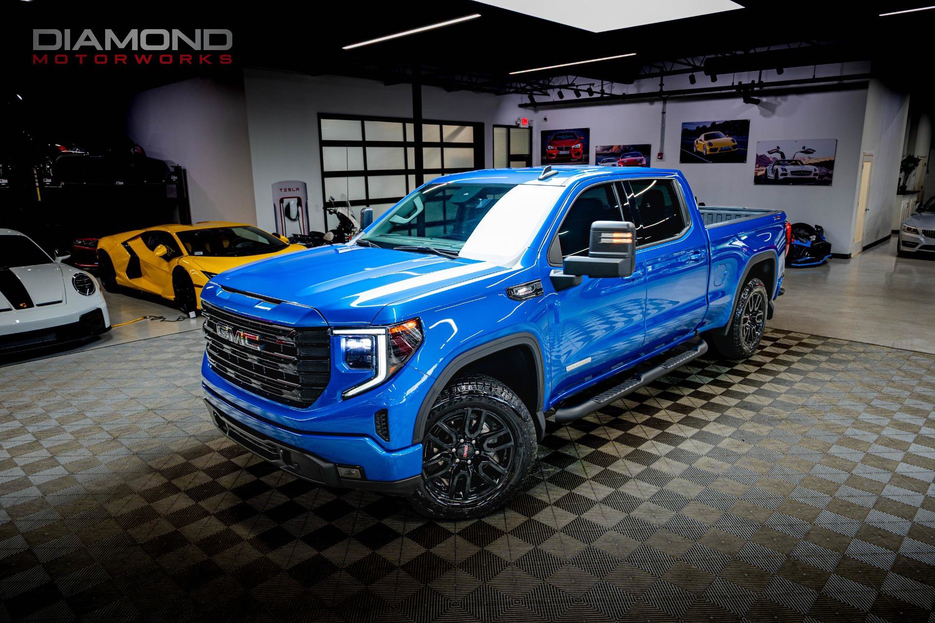 Used 2024 GMC Sierra 1500 Elevation AWD/4WD image 8