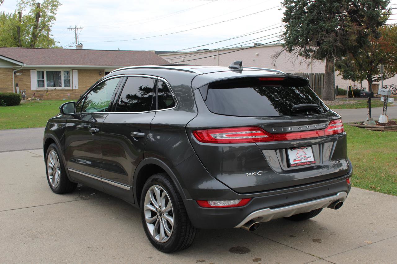 Used 2018 Lincoln MKC Select w/ Lincoln MKC Climate Package AWD/4WD image 6
