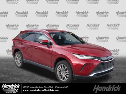 Used 2021 Toyota Venza XLE w/ Softex Package