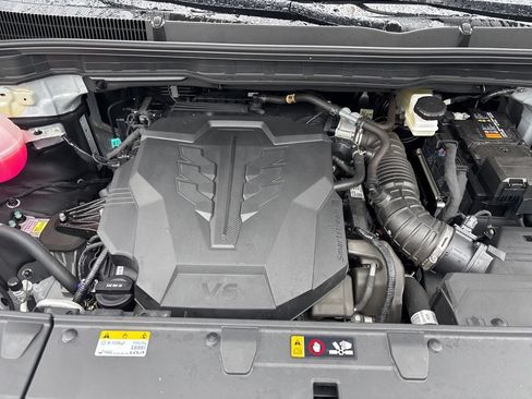 Used 2025 Kia Carnival SX Prestige FWD image 15